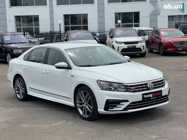 Фольксваген Пассат, объемом двигателя 1.8 л и пробегом 137 тыс. км за 14290 $, фото 1 на Automoto.ua