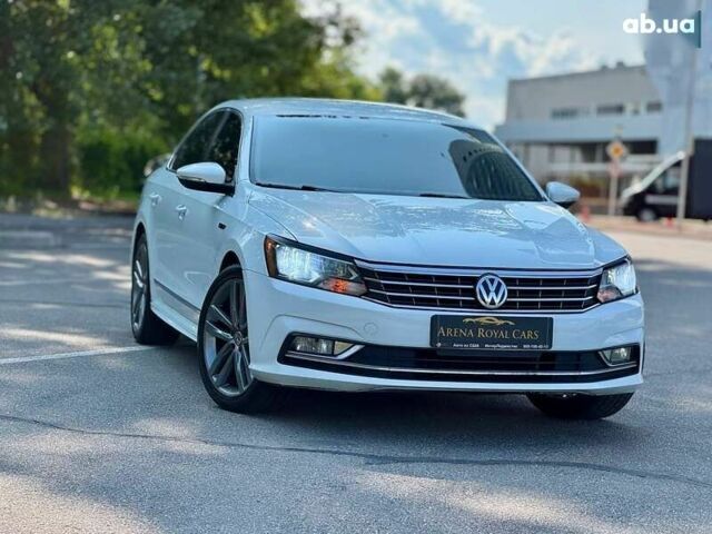Фольксваген Пассат, объемом двигателя 1.8 л и пробегом 159 тыс. км за 13500 $, фото 3 на Automoto.ua