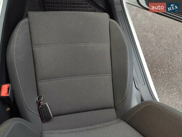 Фольксваген Пассат, объемом двигателя 2 л и пробегом 248 тыс. км за 16200 $, фото 39 на Automoto.ua