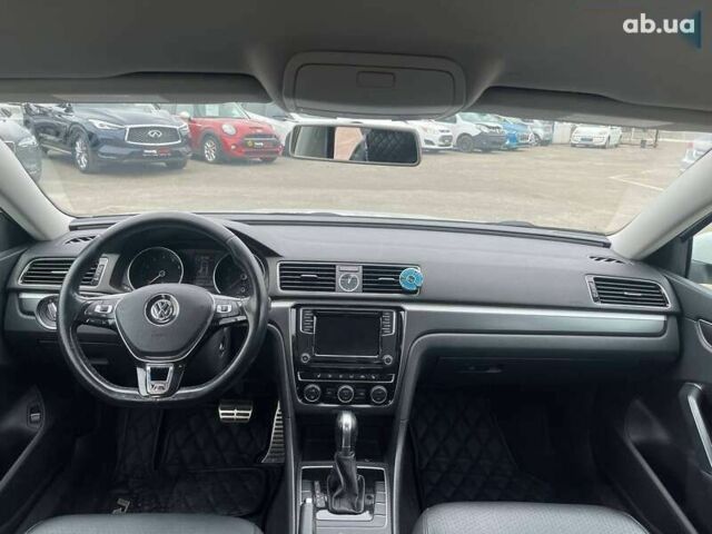Фольксваген Пассат, объемом двигателя 1.8 л и пробегом 137 тыс. км за 14290 $, фото 18 на Automoto.ua