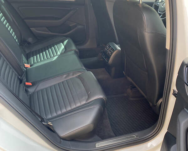 Фольксваген Пассат, об'ємом двигуна 1.97 л та пробігом 174 тис. км за 23300 $, фото 12 на Automoto.ua