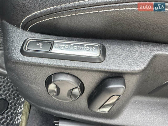 Фольксваген Пассат, об'ємом двигуна 1.97 л та пробігом 300 тис. км за 15900 $, фото 58 на Automoto.ua