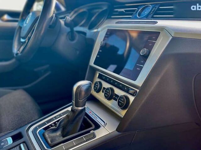 Фольксваген Пассат, об'ємом двигуна 2 л та пробігом 231 тис. км за 17700 $, фото 17 на Automoto.ua