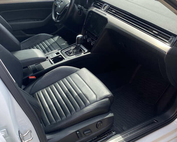 Фольксваген Пассат, об'ємом двигуна 1.97 л та пробігом 174 тис. км за 23300 $, фото 11 на Automoto.ua