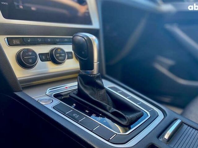 Фольксваген Пассат, об'ємом двигуна 2 л та пробігом 231 тис. км за 17700 $, фото 16 на Automoto.ua