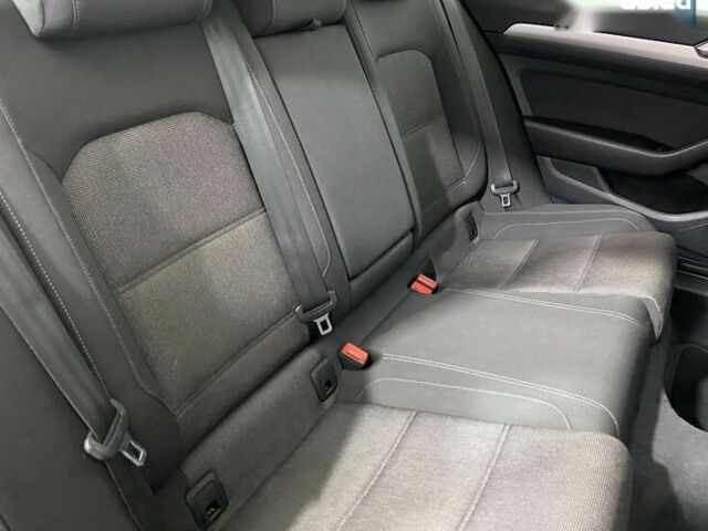 Фольксваген Пассат, объемом двигателя 2 л и пробегом 197 тыс. км за 18950 $, фото 10 на Automoto.ua