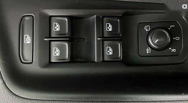 Фольксваген Пассат, объемом двигателя 2 л и пробегом 197 тыс. км за 18950 $, фото 14 на Automoto.ua