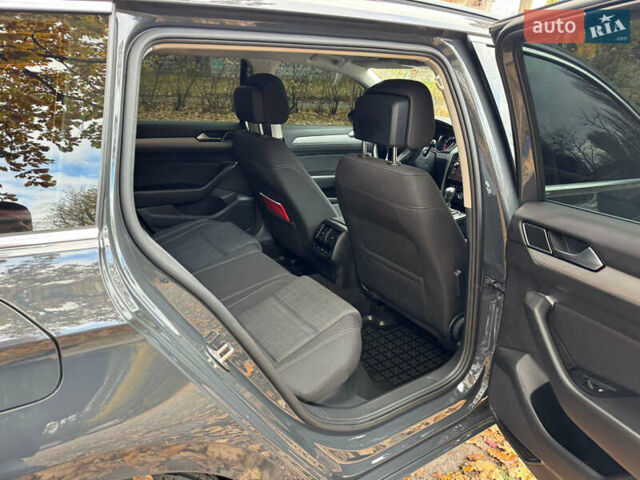 Фольксваген Пассат, объемом двигателя 1.97 л и пробегом 188 тыс. км за 18300 $, фото 20 на Automoto.ua