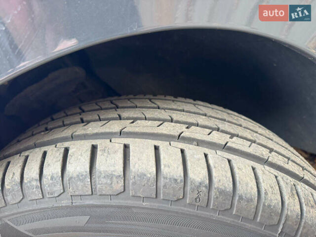 Фольксваген Пассат, объемом двигателя 1.97 л и пробегом 188 тыс. км за 18300 $, фото 16 на Automoto.ua