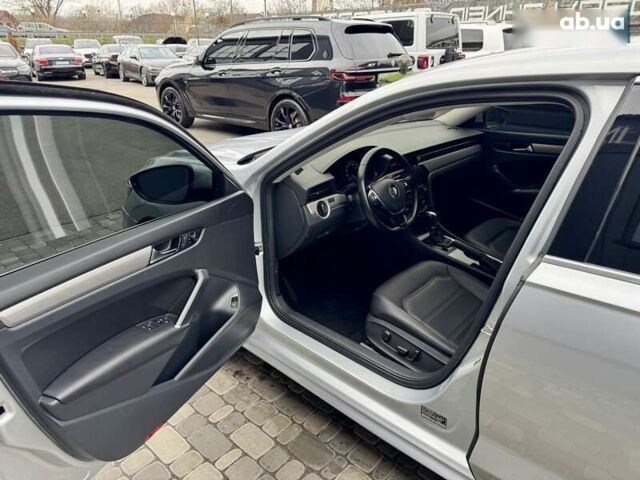 Фольксваген Пассат, объемом двигателя 2 л и пробегом 118 тыс. км за 17900 $, фото 14 на Automoto.ua