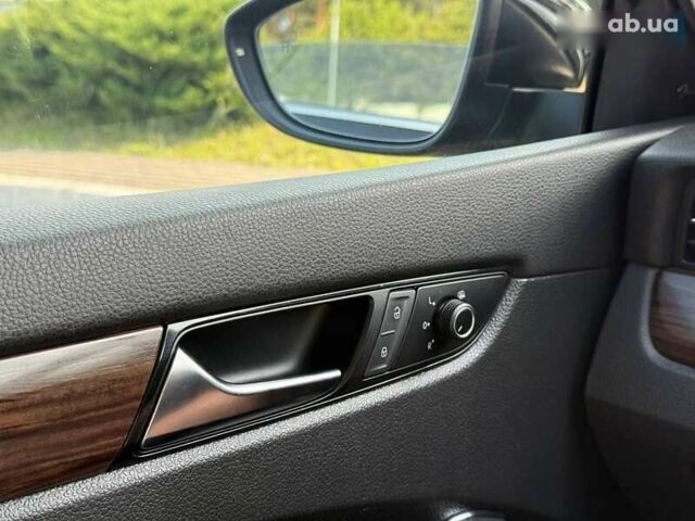 Фольксваген Пассат, объемом двигателя 2 л и пробегом 161 тыс. км за 19350 $, фото 25 на Automoto.ua