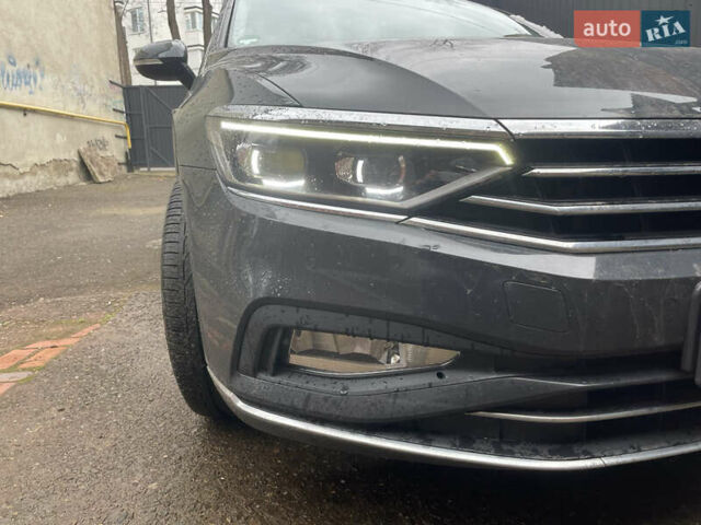 Фольксваген Пассат, объемом двигателя 2 л и пробегом 216 тыс. км за 20500 $, фото 1 на Automoto.ua