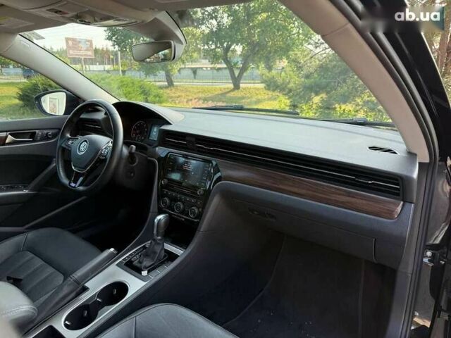 Фольксваген Пассат, объемом двигателя 2 л и пробегом 161 тыс. км за 19350 $, фото 17 на Automoto.ua