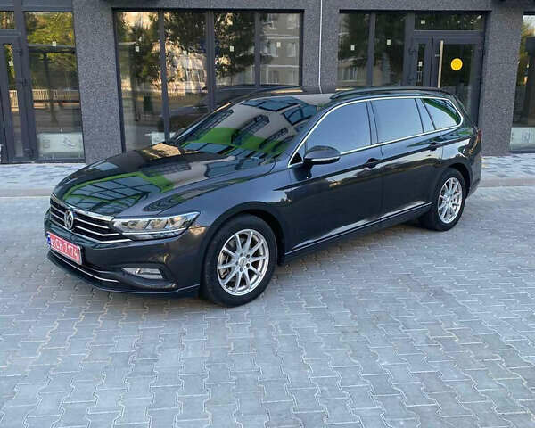 Фольксваген Пассат, объемом двигателя 1.97 л и пробегом 214 тыс. км за 17700 $, фото 22 на Automoto.ua