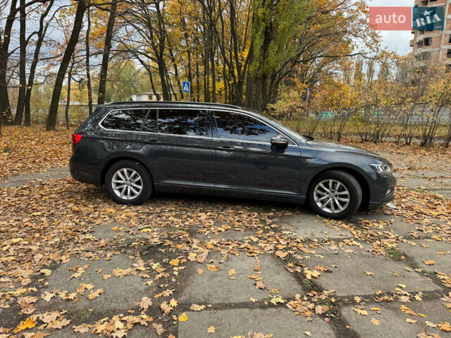 Фольксваген Пассат, объемом двигателя 1.97 л и пробегом 188 тыс. км за 18300 $, фото 12 на Automoto.ua