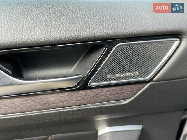 Фольксваген Пассат, объемом двигателя 1.97 л и пробегом 128 тыс. км за 30900 $, фото 35 на Automoto.ua