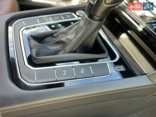 Фольксваген Пассат, объемом двигателя 1.97 л и пробегом 128 тыс. км за 30900 $, фото 44 на Automoto.ua