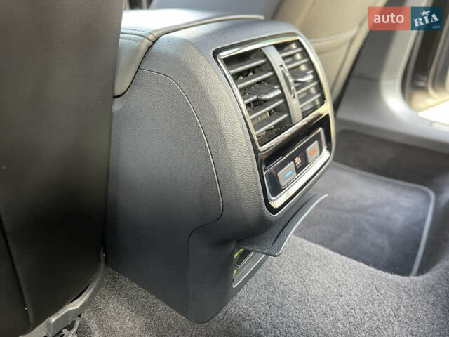 Фольксваген Пассат, объемом двигателя 1.97 л и пробегом 128 тыс. км за 30900 $, фото 36 на Automoto.ua