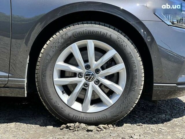 Фольксваген Пассат 2021 у Луцьку на Automoto.ua Фольксваген Пассат, об'ємом двигуна 2 л та пробігом 195 тис. км за 21735 $, фото 25 на Automoto.ua