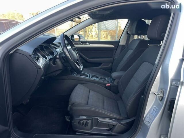 Фольксваген Пассат, объемом двигателя 2 л и пробегом 160 тыс. км за 22750 $, фото 17 на Automoto.ua