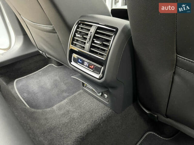 Фольксваген Пассат, объемом двигателя 1.97 л и пробегом 165 тыс. км за 27900 $, фото 30 на Automoto.ua