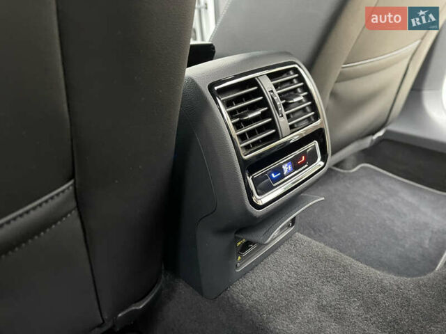 Фольксваген Пассат, объемом двигателя 1.97 л и пробегом 165 тыс. км за 27900 $, фото 40 на Automoto.ua