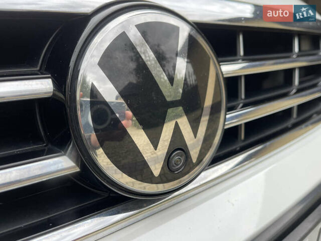 Фольксваген Пассат, объемом двигателя 1.97 л и пробегом 165 тыс. км за 27900 $, фото 13 на Automoto.ua