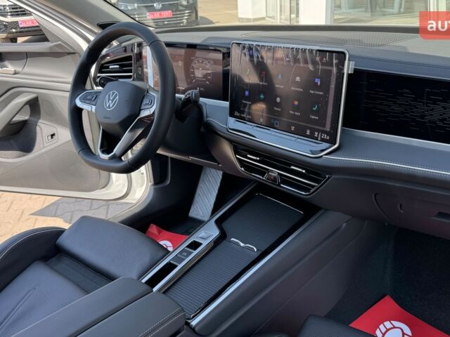 Фольксваген Пассат, объемом двигателя 1.97 л и пробегом 0 тыс. км за 48600 $, фото 11 на Automoto.ua