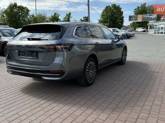 Фольксваген Пассат, объемом двигателя 1.97 л и пробегом 0 тыс. км за 47000 $, фото 2 на Automoto.ua