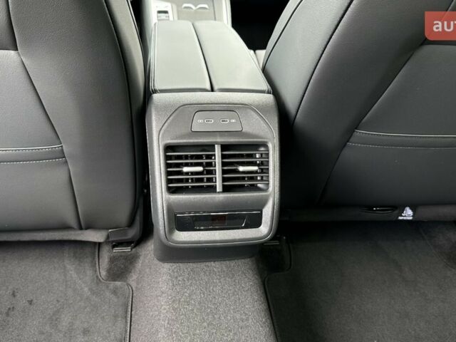 Фольксваген Пассат, объемом двигателя 1.98 л и пробегом 0 тыс. км за 42000 $, фото 10 на Automoto.ua