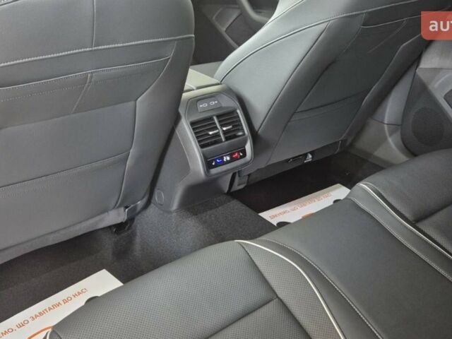 Фольксваген Пассат, об'ємом двигуна 1.97 л та пробігом 0 тис. км за 45999 $, фото 26 на Automoto.ua