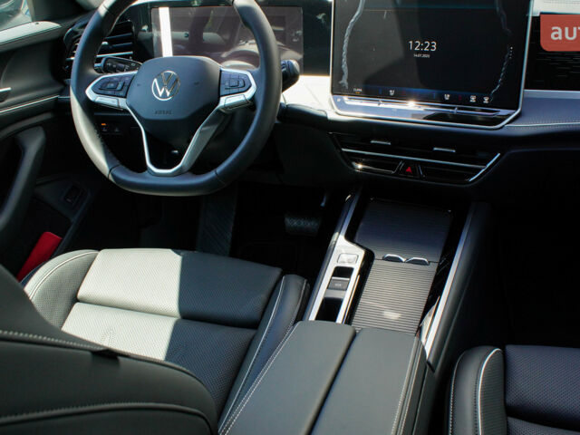 купить новое авто Фольксваген Пассат 2025 года от официального дилера Інтер Авто Центр Фольксваген фото