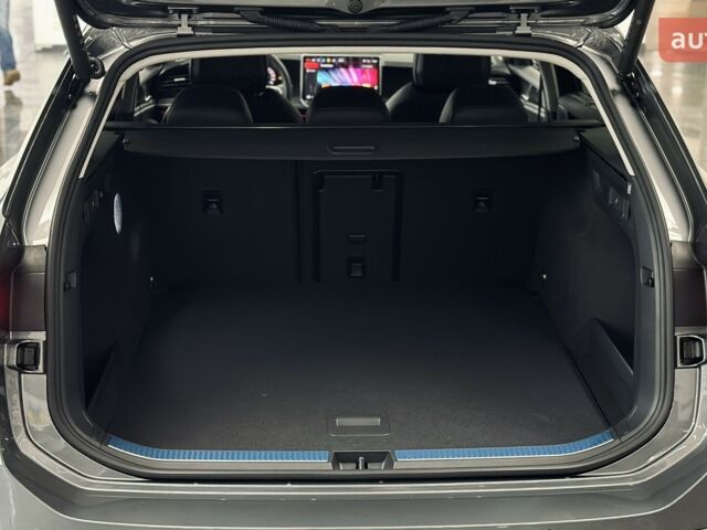 Фольксваген Пассат, объемом двигателя 1.98 л и пробегом 0 тыс. км за 39183 $, фото 20 на Automoto.ua