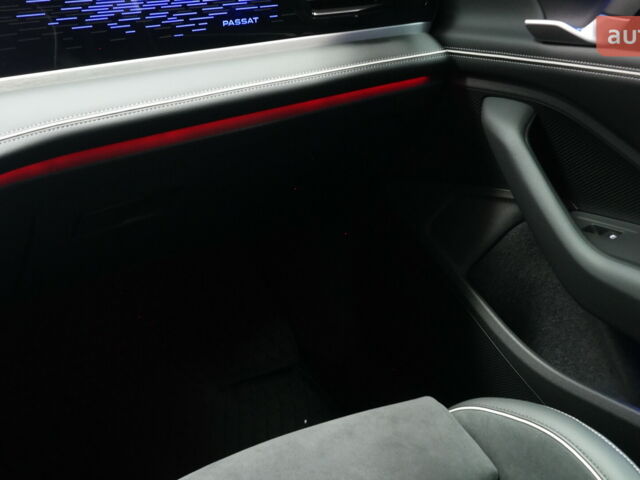 Фольксваген Пассат, объемом двигателя 1.5 л и пробегом 0 тыс. км за 39971 $, фото 4 на Automoto.ua