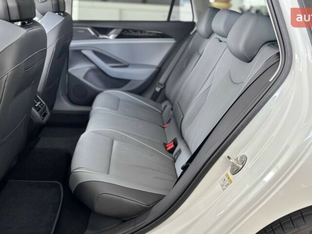 Фольксваген Пассат, об'ємом двигуна 1.5 л та пробігом 0 тис. км за 46900 $, фото 10 на Automoto.ua