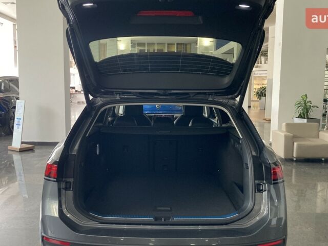 купить новое авто Фольксваген Пассат 2025 года от официального дилера Автодім Атлант на Вацлава Гавела Фольксваген фото