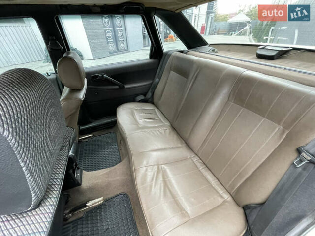 Жовтий Фольксваген Пассат, об'ємом двигуна 1.9 л та пробігом 500 тис. км за 1400 $, фото 24 на Automoto.ua