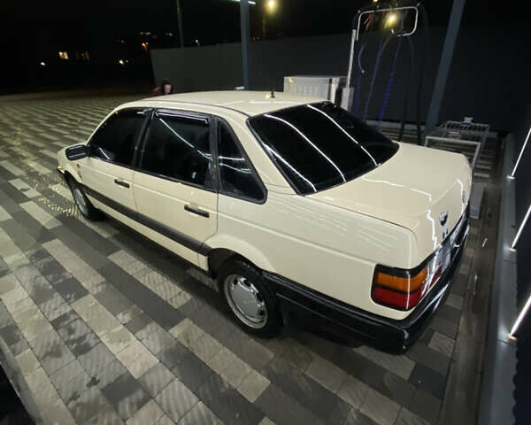 Жовтий Фольксваген Пассат, об'ємом двигуна 1.9 л та пробігом 500 тис. км за 1400 $, фото 2 на Automoto.ua