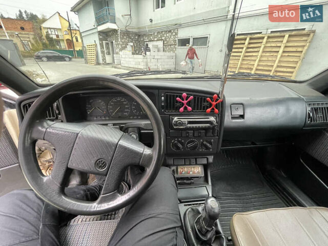 Жовтий Фольксваген Пассат, об'ємом двигуна 1.9 л та пробігом 500 тис. км за 1400 $, фото 26 на Automoto.ua