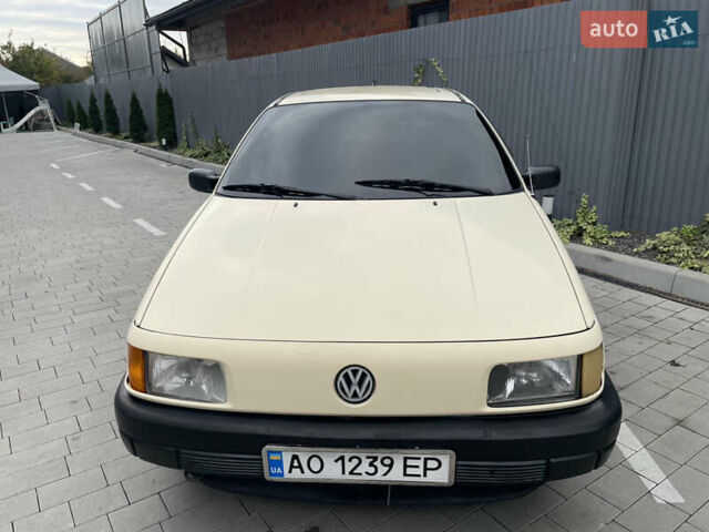 Жовтий Фольксваген Пассат, об'ємом двигуна 1.9 л та пробігом 500 тис. км за 1400 $, фото 5 на Automoto.ua