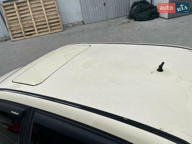 Жовтий Фольксваген Пассат, об'ємом двигуна 1.9 л та пробігом 500 тис. км за 1400 $, фото 21 на Automoto.ua