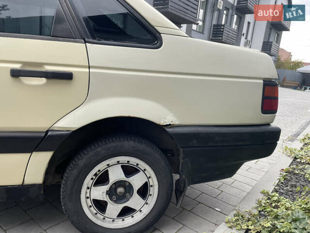 Жовтий Фольксваген Пассат, об'ємом двигуна 1.9 л та пробігом 500 тис. км за 1400 $, фото 18 на Automoto.ua