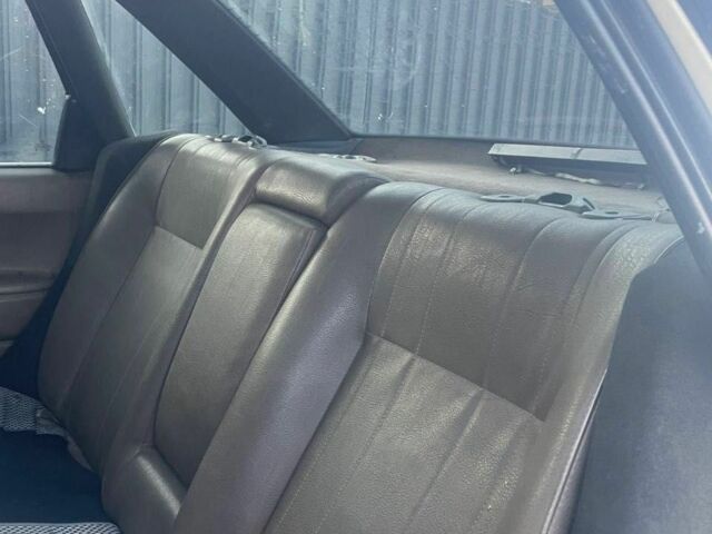 Желтый Фольксваген Пассат, объемом двигателя 1.9 л и пробегом 520 тыс. км за 1200 $, фото 14 на Automoto.ua