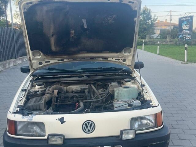 Желтый Фольксваген Пассат, объемом двигателя 1.9 л и пробегом 520 тыс. км за 1200 $, фото 19 на Automoto.ua