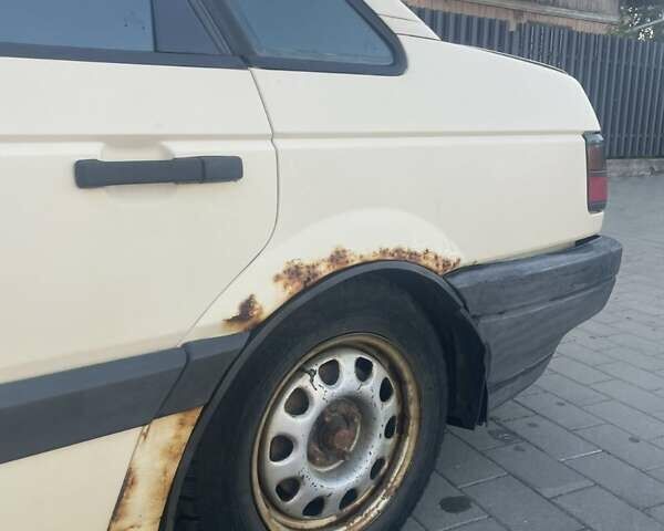 Жовтий Фольксваген Пассат, об'ємом двигуна 1.9 л та пробігом 500 тис. км за 1000 $, фото 8 на Automoto.ua