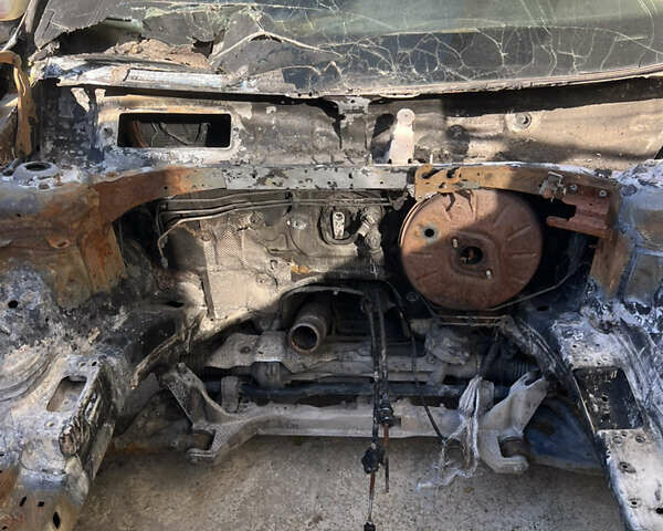 Жовтий Фольксваген Пассат, об'ємом двигуна 1.97 л та пробігом 276 тис. км за 3999 $, фото 12 на Automoto.ua