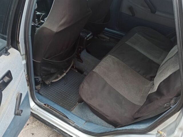 Серый Фольксваген Пассат, объемом двигателя 1.8 л и пробегом 480 тыс. км за 2000 $, фото 8 на Automoto.ua