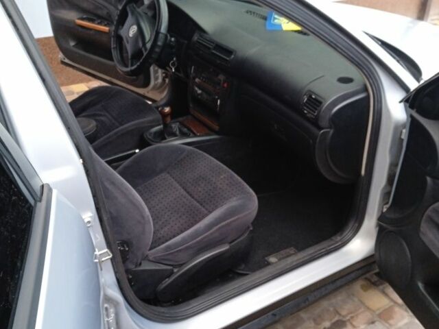 Серый Фольксваген Пассат, объемом двигателя 1.6 л и пробегом 1000 тыс. км за 3500 $, фото 5 на Automoto.ua