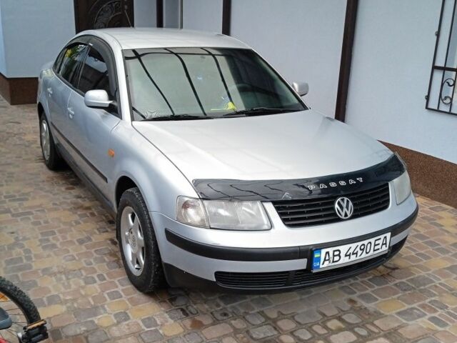 Серый Фольксваген Пассат, объемом двигателя 1.6 л и пробегом 1000 тыс. км за 3500 $, фото 1 на Automoto.ua