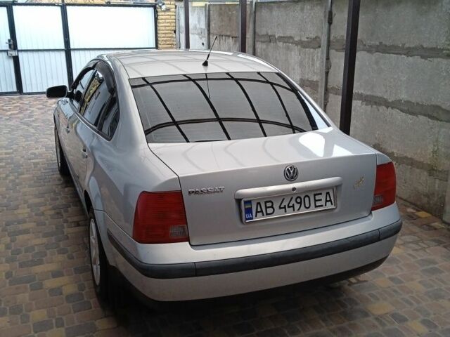 Серый Фольксваген Пассат, объемом двигателя 1.6 л и пробегом 1000 тыс. км за 3500 $, фото 3 на Automoto.ua